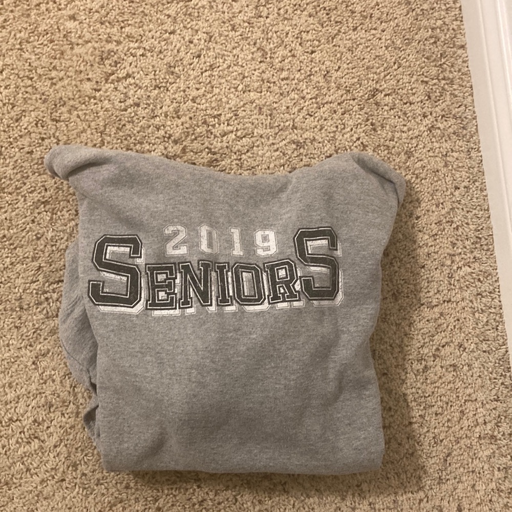 Senior 19